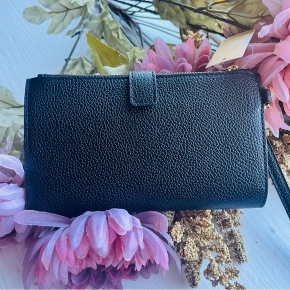 Michael Kors Double Zip XL Wristlet Wallet Leather Black Gold NWT